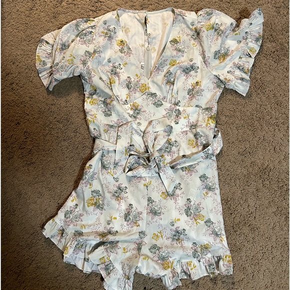 Floral romper - Picture 1 of 1